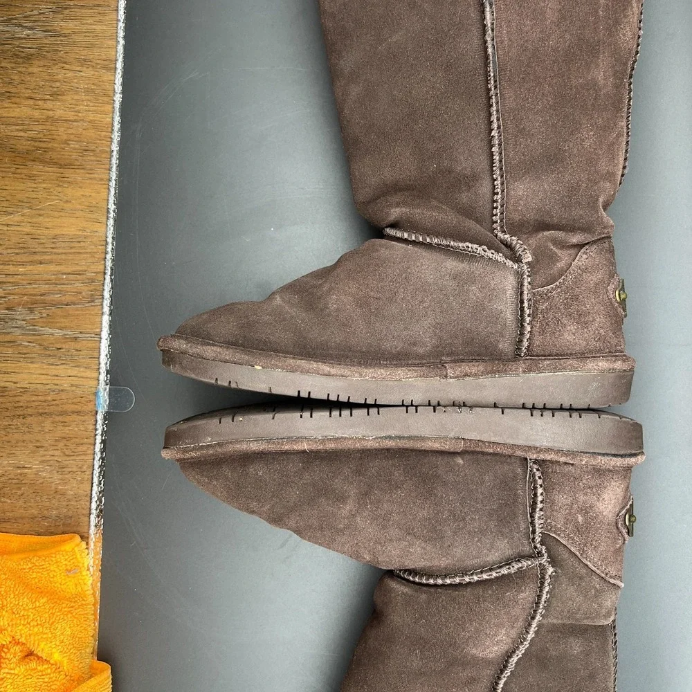Bearpaw Womens 6 Us Brown Suede Mid Calf Round Toe Pull On Winter Snow Boot